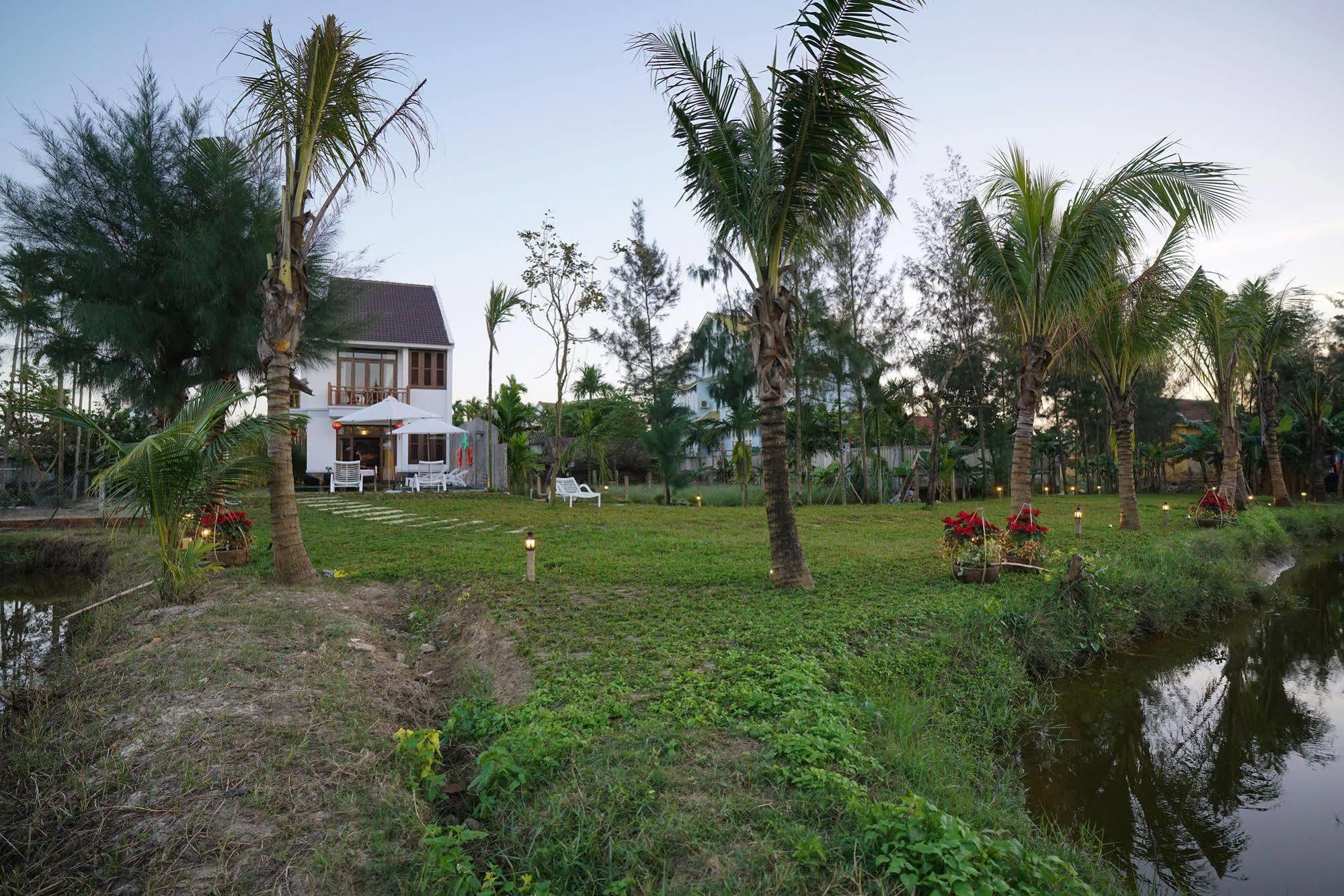 T Villa Hoi An Exterior photo